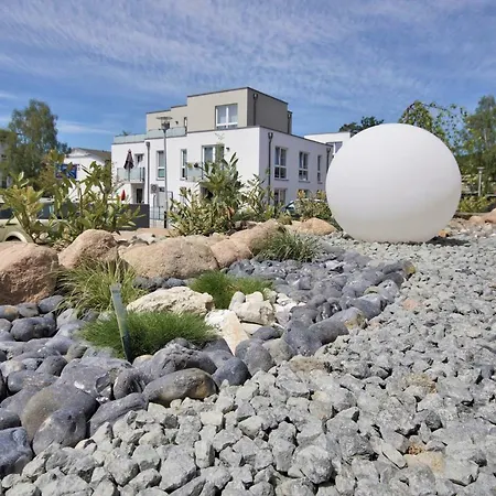 Haus Meeresleuchten Mit Sauna- Und Erlebnisbadnutzung * Sellin (Rugen)